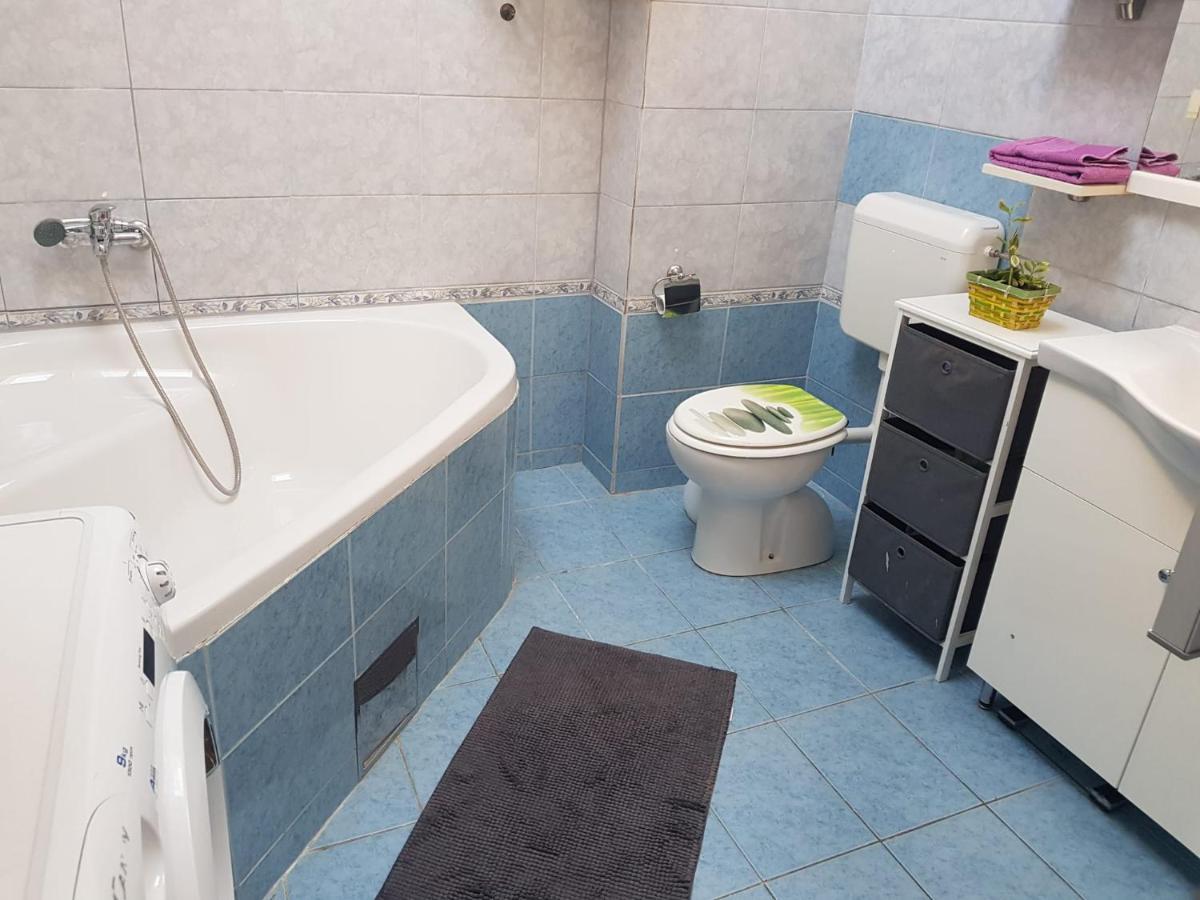 Apartment D Free Parking & Wifi, Walking Distance To Centrum Zadar Exterior foto