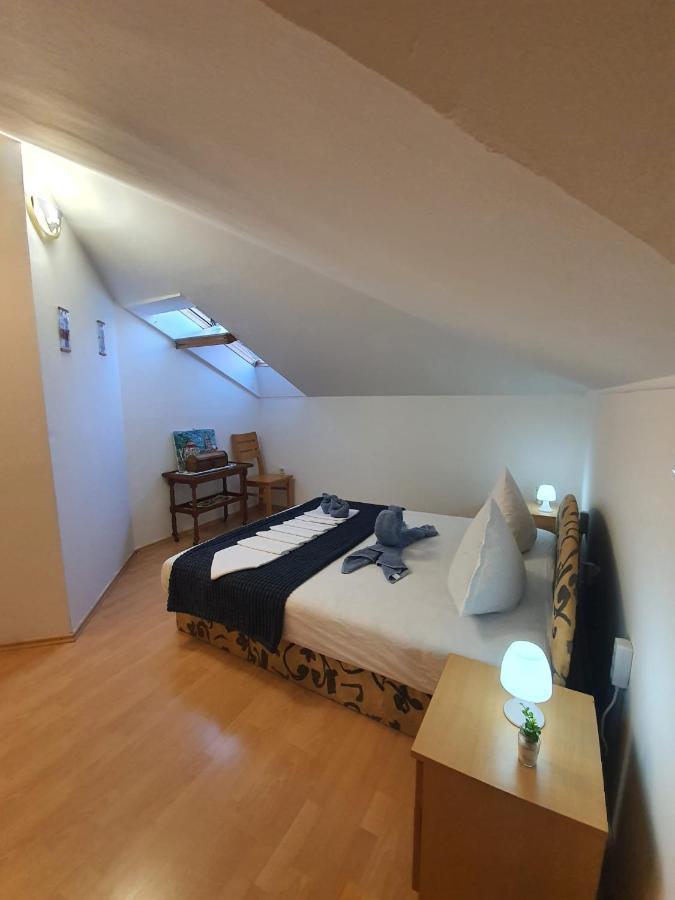 Apartment D Free Parking & Wifi, Walking Distance To Centrum Zadar Exterior foto